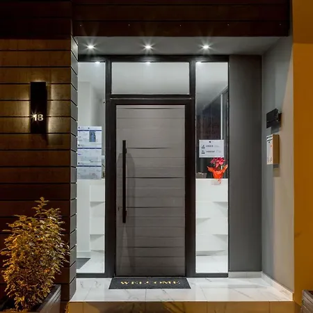 Supreme Luxury By 4*